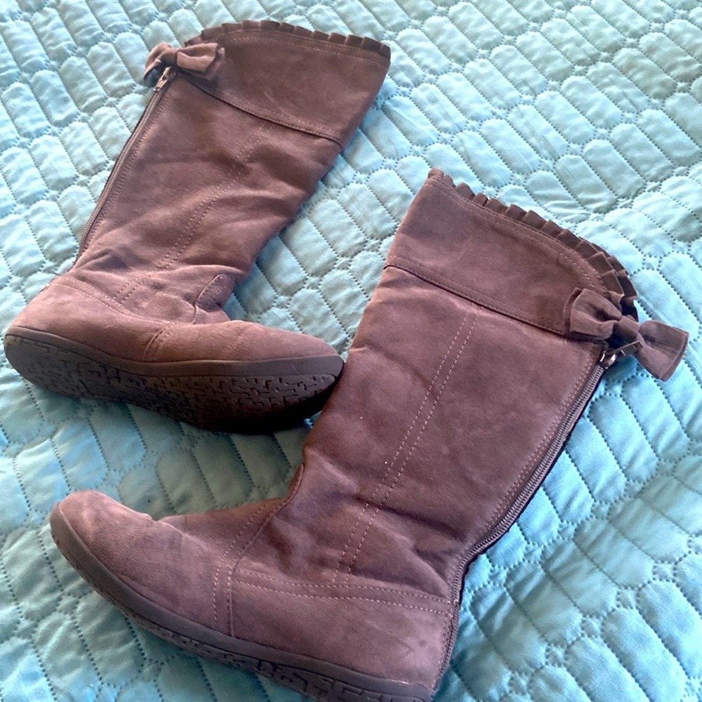 Dynasty classics  boots